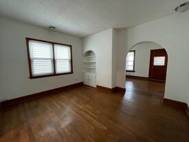 506 Harrison St, Unit 2S