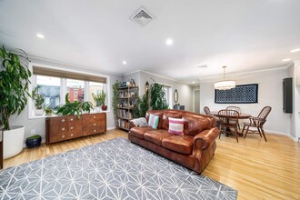 1001 Clinton St in Hoboken, NJ - Building Photo - Building Photo