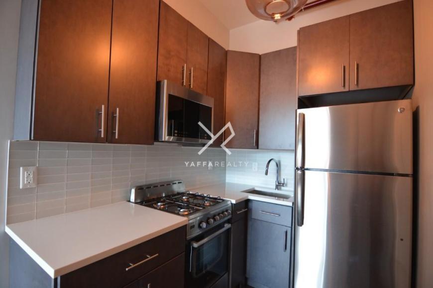 1621 Nostrand Ave in Brooklyn, NY - Building Photo