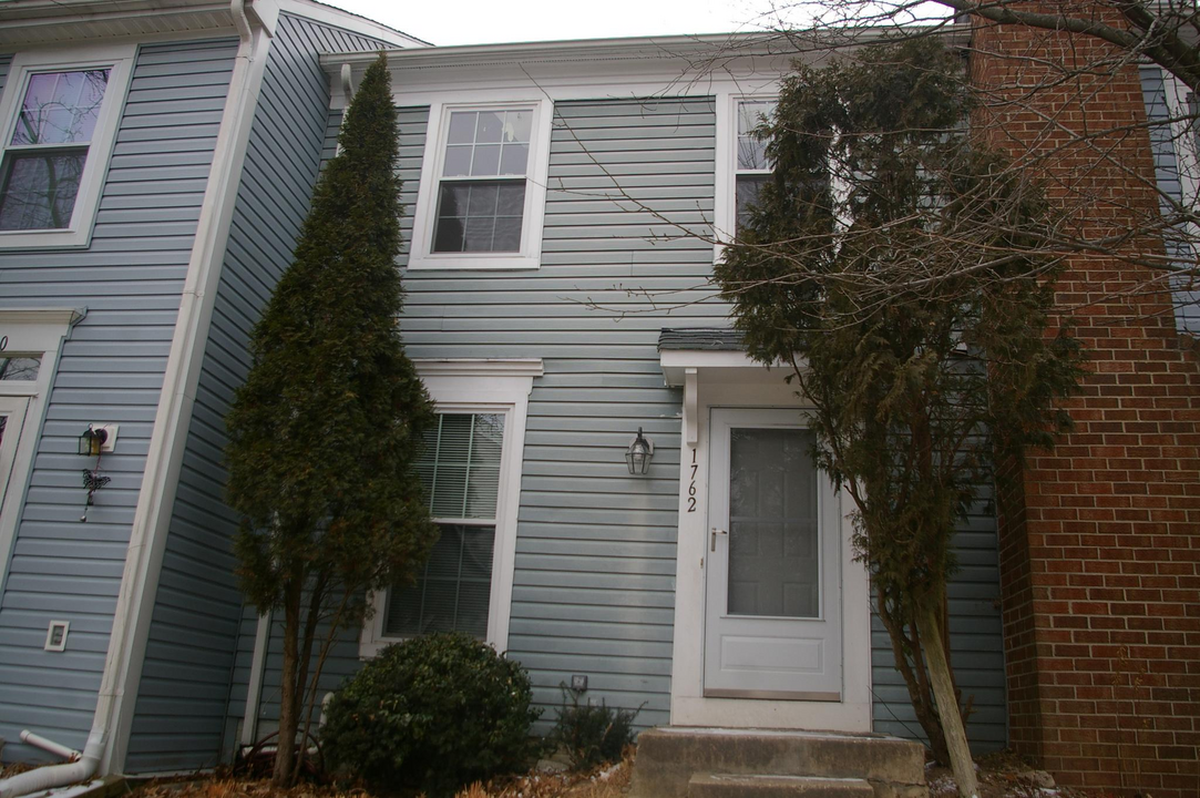 1762 Featherwood St in Silver Spring, MD - Building Photo