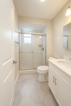 Riverside Estates Apartment Homes in Cranford, NJ - Foto de edificio - Building Photo