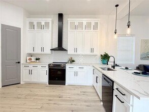 1505 Fordham Rd in Dallas, TX - Building Photo - Building Photo