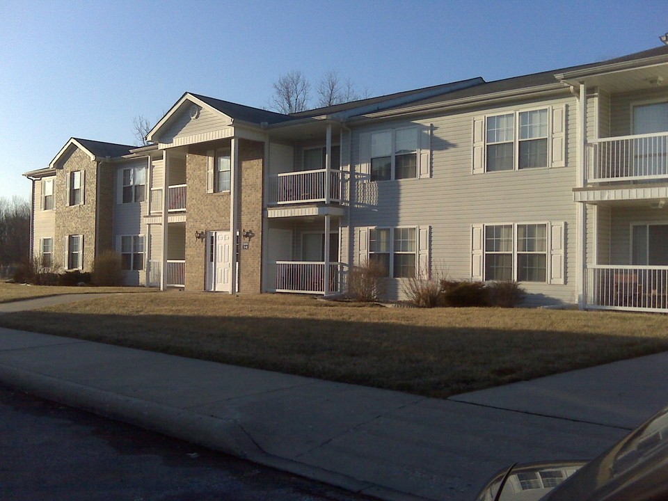 Sullivan Aparments in Sullivan, IN - Building Photo