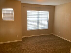 1425 Shallcross Ave in Orlando, FL - Building Photo - Building Photo