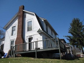 Suny Cortland Student Housing in Cortland, NY - Building Photo - Building Photo