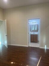 14233 Tiara St, Unit 3 in Van Nuys, CA - Building Photo - Building Photo