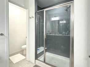 330 Geneva St in Aurora, CO - Building Photo - Building Photo