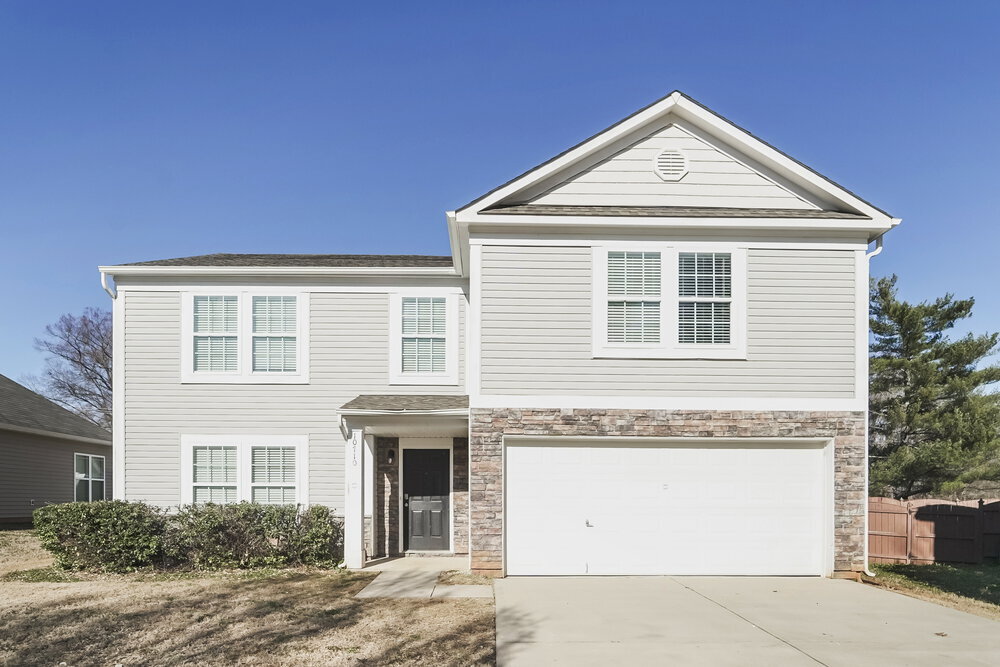 10710 Dapple Grey Ln in Charlotte, NC - Building Photo