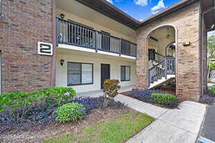 1515 Huntington Ln in Rockledge, FL - Building Photo