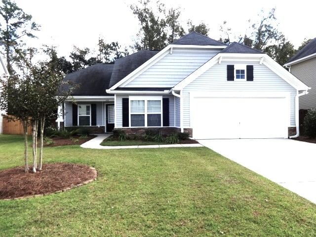 140 Charlesfort Way in Moncks Corner, SC - Building Photo