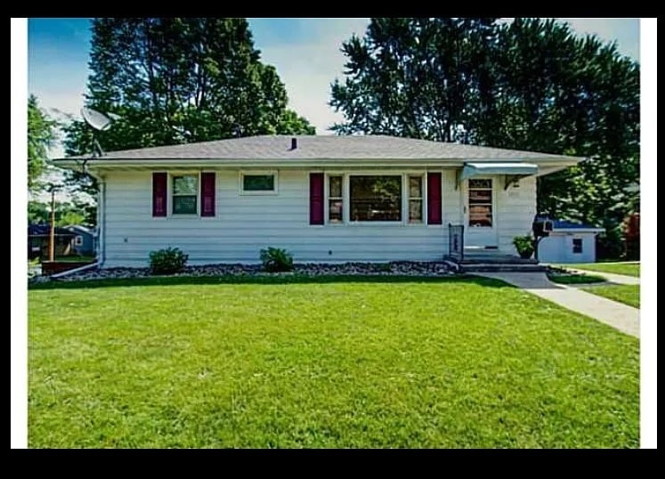3901 SW 7th St in Des Moines, IA - Foto de edificio