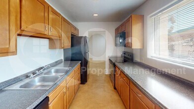 216 E Waverly St in Tucson, AZ - Building Photo - Building Photo