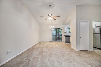 5389 Forest E Ln in Stone Mountain, GA - Building Photo - Building Photo