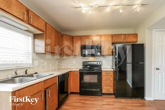 935 Kitner Ave in Avon, IN - Building Photo - Building Photo