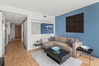 666 Folsom St in San Francisco, CA - Foto de edificio - Building Photo