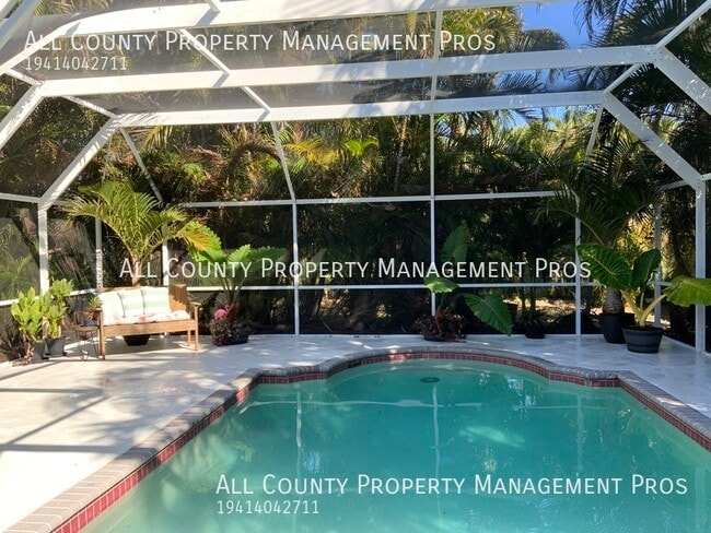 5521 61st Ln E in Bradenton, FL - Building Photo - Building Photo