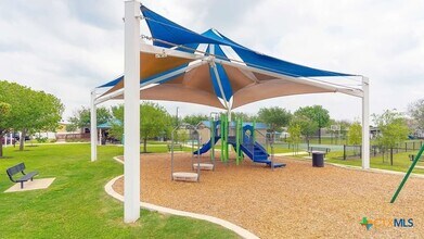 456 Limestone Dr in New Braunfels, TX - Building Photo - Building Photo