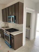 3256 John F Kennedy Blvd, Unit 2 in Jersey City, NJ - Building Photo