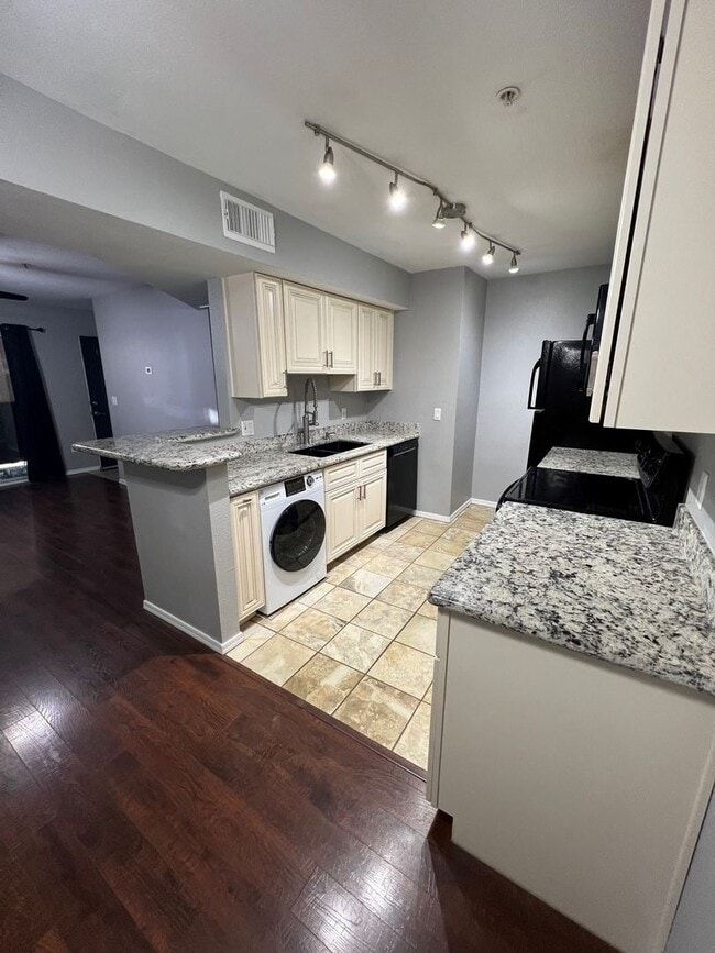 property at 1385 W University Ave