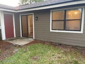8437 Long Meadow Cir N in Jacksonville, FL - Building Photo - Building Photo