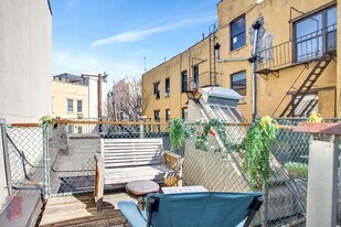 411 E 12th St in New York, NY - Building Photo