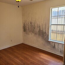 325 Mirabelle Dr in Pensacola, FL - Building Photo - Building Photo