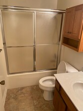 1127 Airport Rd, Unit Lake View Condo Apt A in Hot Springs, AR - Building Photo - Building Photo