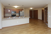 Sterling Pointe Apartment Community in Grand Forks, ND - Building Photo - Interior Photo