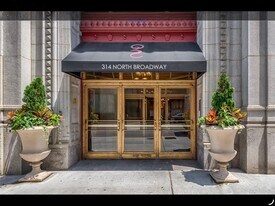 314 N Broadway, Unit 1107 in St. Louis, MO - Building Photo