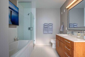 610 N State St in Chicago, IL - Building Photo - Building Photo