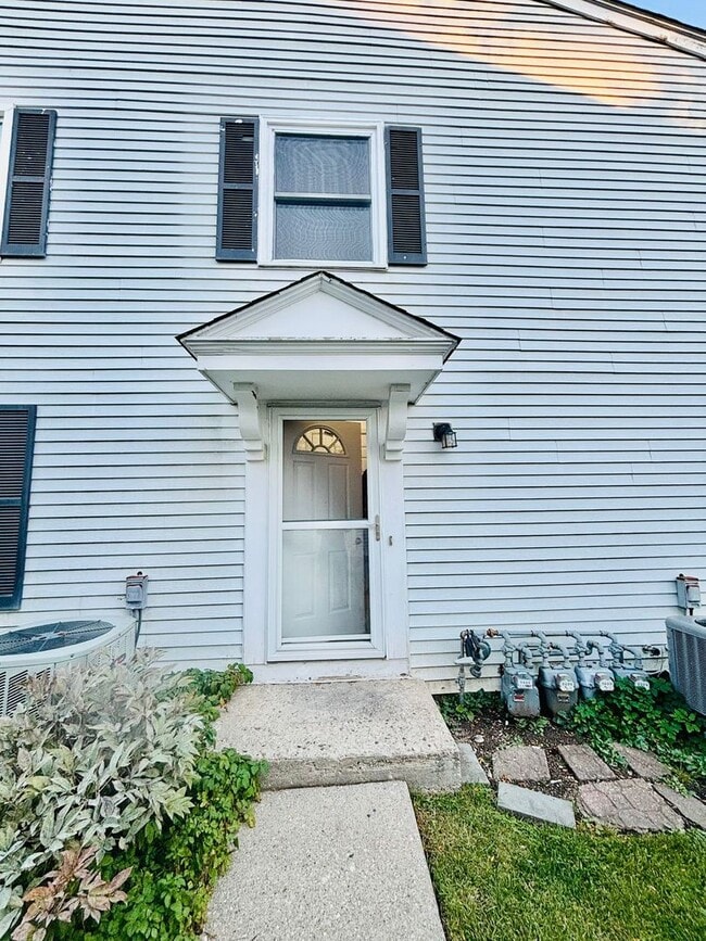 property at 231 Sunset Ct