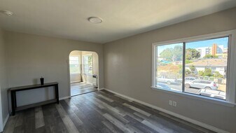 3538Sisk in Los Angeles, CA - Building Photo
