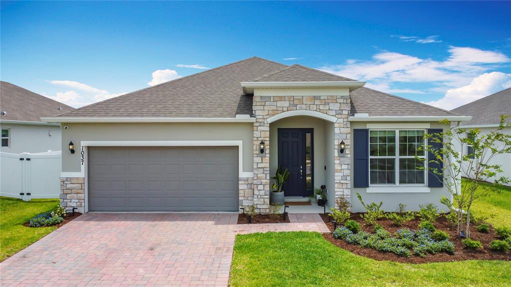 1037 Chasetree Ln in St. Cloud, FL - Building Photo