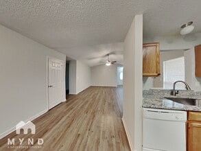 8805 Korniv Dr in Charlotte, NC - Building Photo - Building Photo