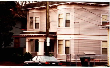 825-829 13th Ave in Seattle, WA - Building Photo - Building Photo