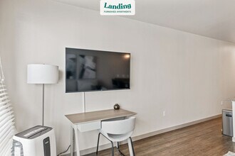 1414 10th Ave, Unit 542E.501548 in Seattle, WA - Building Photo - Building Photo