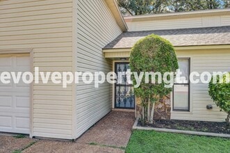 1170 Simmonsridge Dr in Collierville, TN - Building Photo - Building Photo