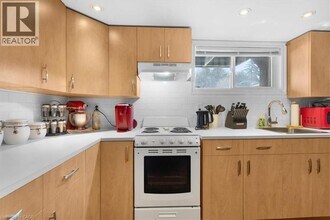 26 Wiltshire Dr in Brantford, ON - Building Photo - Building Photo