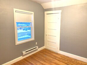 5 Brookline St, Unit 3 in Worcester, MA - Building Photo - Building Photo