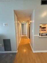 3242 S Semoran Blvd in Orlando, FL - Building Photo - Building Photo