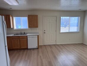 2475 W 450 N in Tremonton, UT - Building Photo - Building Photo