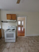 15 Egerton Rd, Unit 1R in Arlington, MA - Building Photo