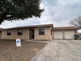 3422 Chisholm Trail in Killeen, TX - Building Photo