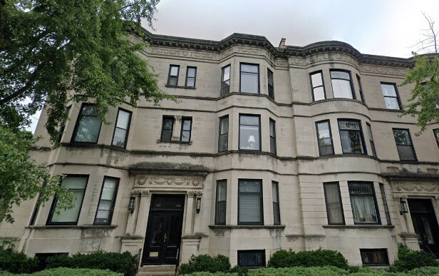 1359 E 57th St in Chicago, IL - Foto de edificio
