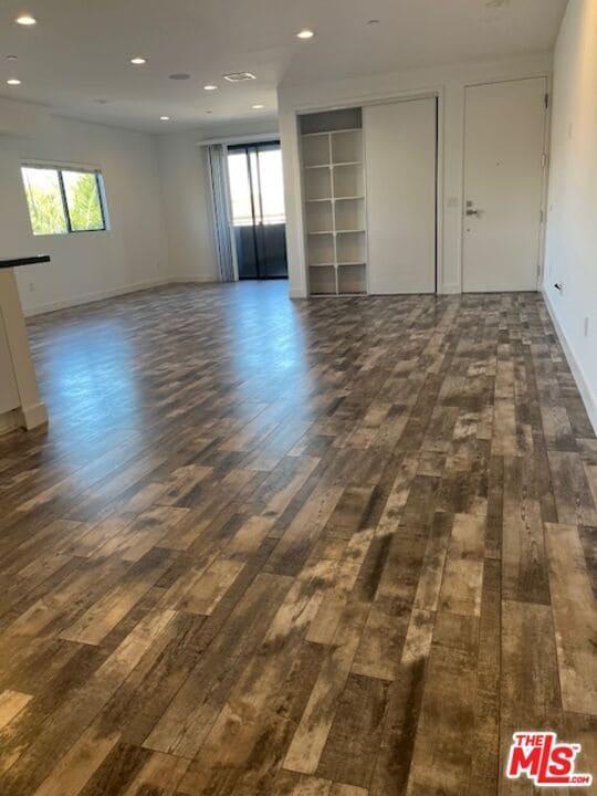 1445 S Fairfax Ave in Los Angeles, CA - Building Photo - Building Photo