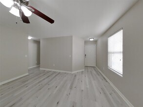 9922 Orchid Spring Ln in Houston, TX - Building Photo - Building Photo