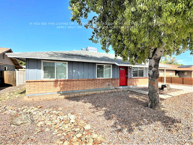 586 N Chippewa Dr in Chandler, AZ - Building Photo - Building Photo