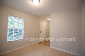 316 Irish Ln in Phenix City, AL - Building Photo - Building Photo