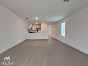 415 Indian Blossom in San Antonio, TX - Building Photo - Building Photo