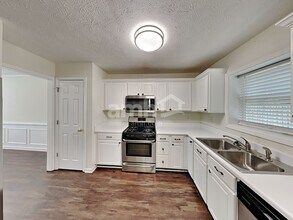349 Ethridge Dr NW in Kennesaw, GA - Building Photo - Building Photo